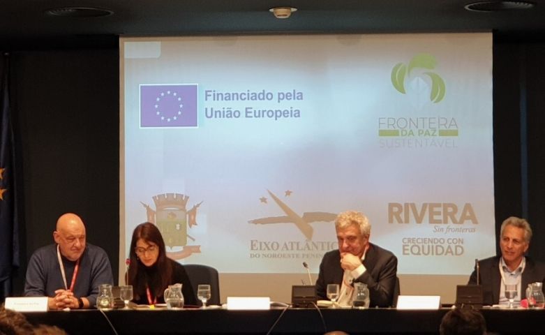 O secretario xeral do Eixo Atlántico defende ante a Comisión Europea que os fondos europeos deben de ser para proxectos sociais nas cidades e non para grandes cooperativas bancarias ou internacionais