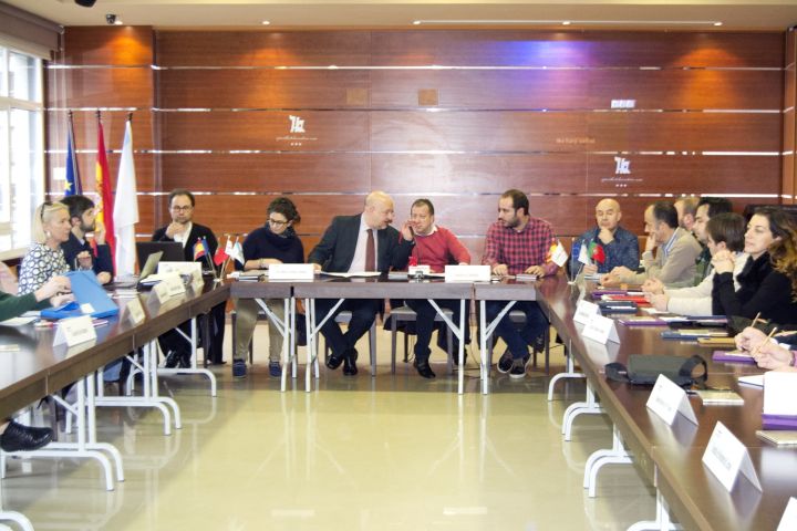 O Carballiño acogió la Reunión del Grupo Temático de Turismo del Eixo Atlántico