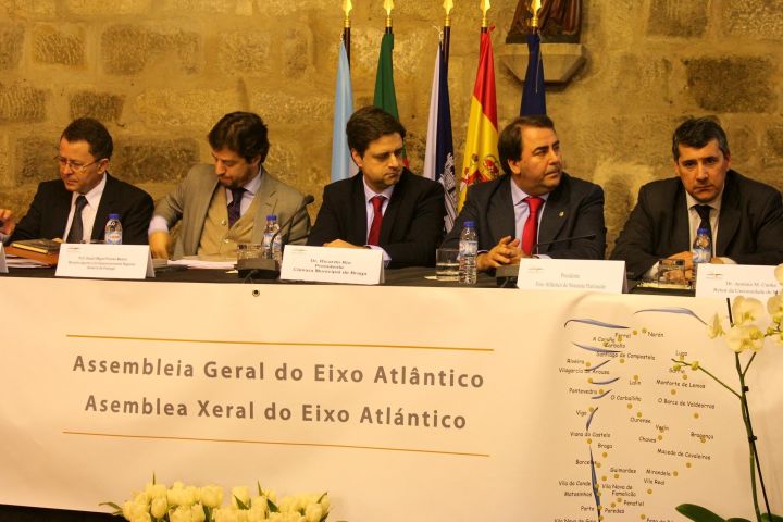 La conectividad ferroviaria de los puertos de la Eurorregión con Europa, objetivo prioritario para el Eixo Atlántico