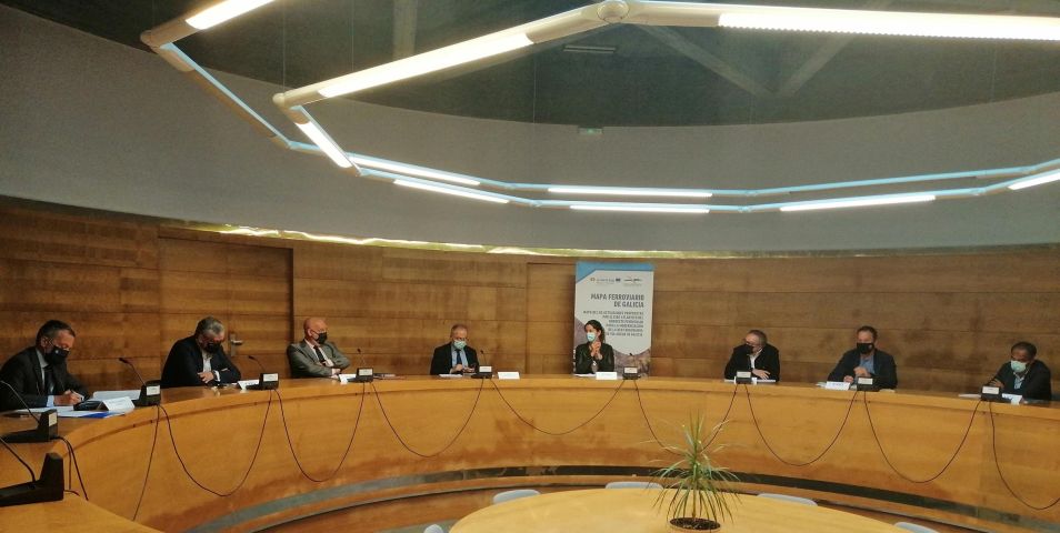 O Eixo Atlántico detecta assimetrias entre os projetos ferroviários da Galiza e de Portugal