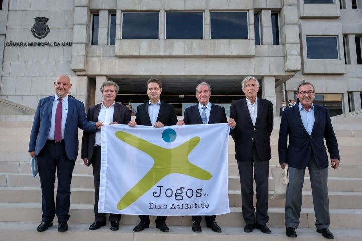 Braga entrega la bandera de los Xogos a su próxima sede en 2022