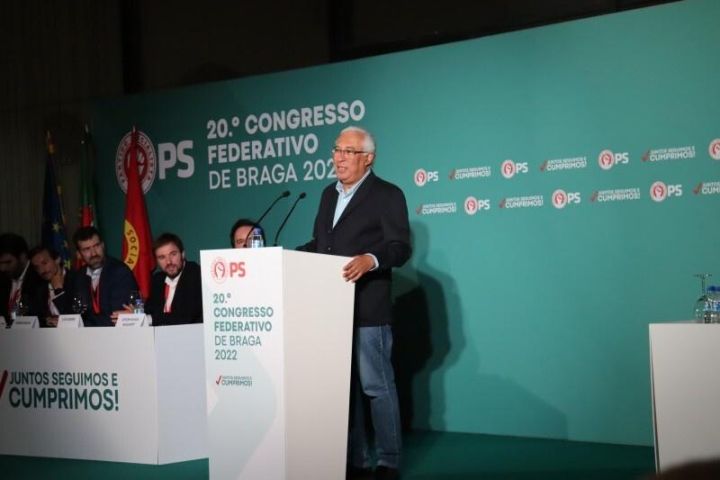 António Costa promete a conexión Porto-Vigo en 2030