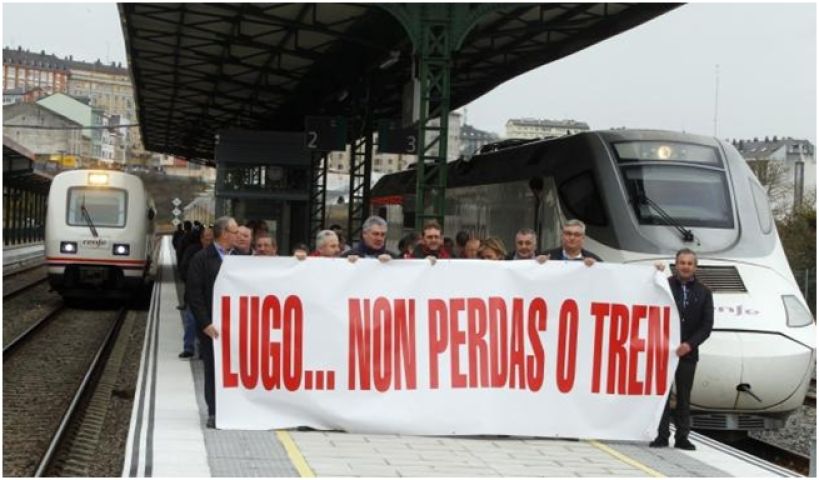 Compromiso político unánime para esixir que Lugo teña un tren digno