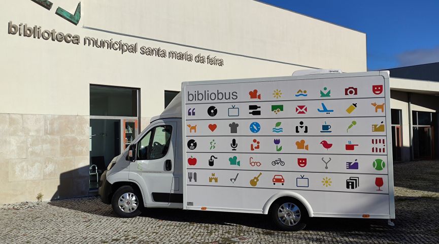 Santa Maria dá Feira inaugura unha Biblioteca itinerante para as diversas parroquias da cidade