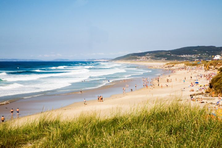 Seis ciudades gallegas del Eixo Atlántico obtienen 30 banderas azules este año