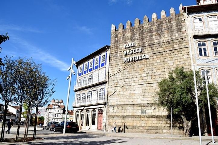 Guimarães desafía aos artistas locais a reinventar os grandes eventos da cidade