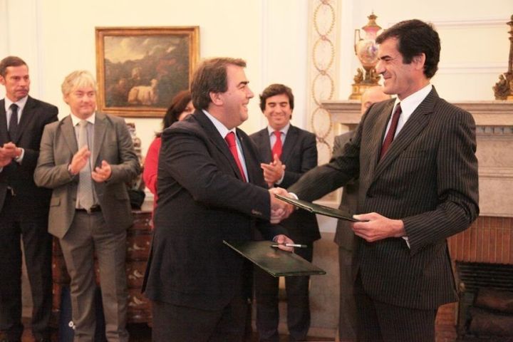 Reunião dos Presidentes das câmaras de A Coruña e Porto