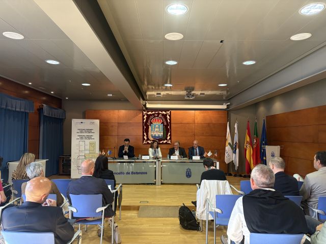 El Eixo Atlántico propone a sus ciudades apostar por nuevas líneas de financiación europea