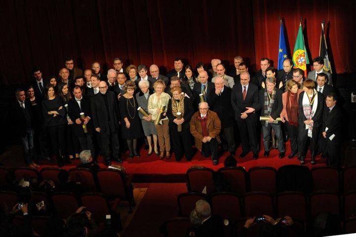 Viana homenageou cidadãos e instituições