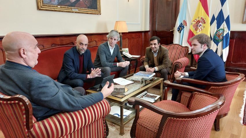 O alcalde de Ferrol, José Manuel Rey Varela, recibiu ao alcalde de Viana do Castelo, Luís Nobre, nunha visita organizada polo Eixo Atlántico